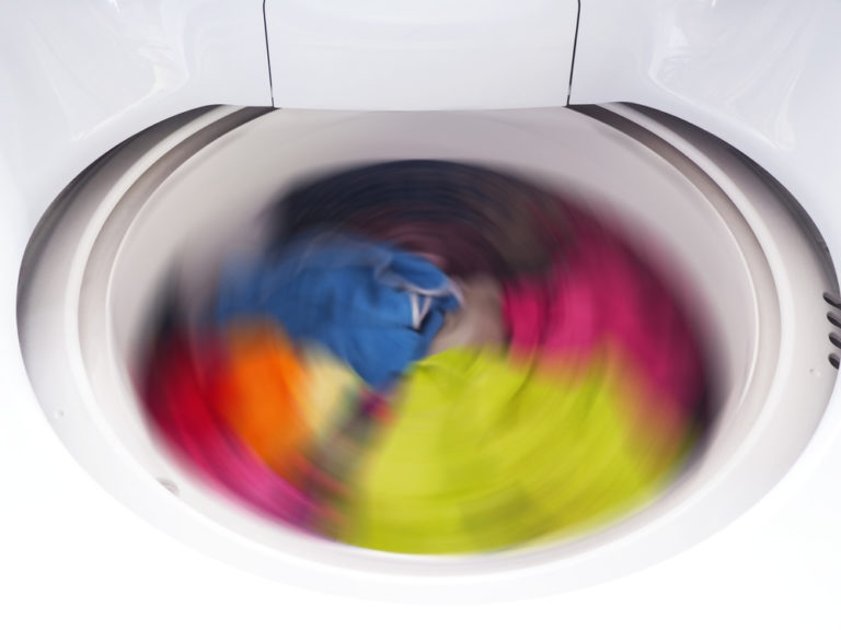 Pourquoi Ma Machine A Laver Se Deplace Ma machine à laver n’essore plus : que faire ? - Guidemaison.com