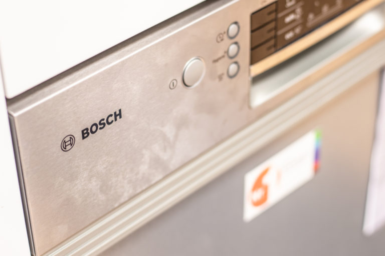 Lavevaisselle Bosch erreur e15 causes et solutions possibles — free download